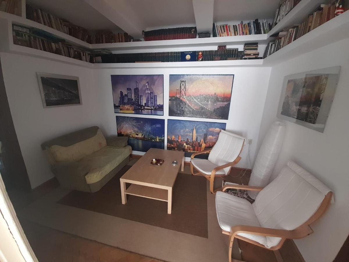 Apartament Old City Бухарест Экстерьер фото